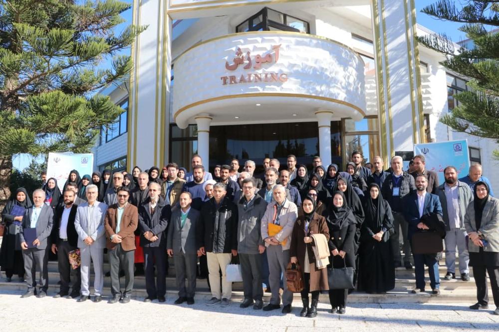 آیین اختتامیه همایش رابطان فرنمای دانشگاه‌های کشور در دانشگاه مازندران برگزار شد