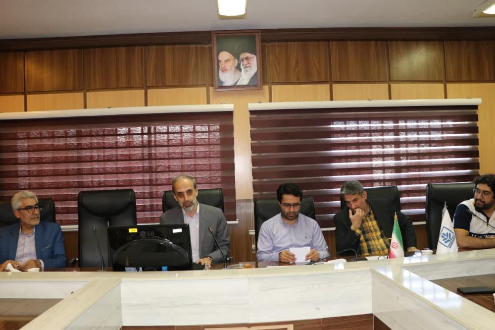 نشست مجمع انجمن‌های علمی دانشجویی با معاون فرهنگی و اجتماعی دانشگاه مازندران