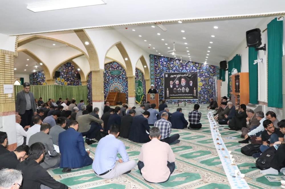 برگزاری مراسم گرامی‌داشت شهدای خدمت در دانشگاه مازندران